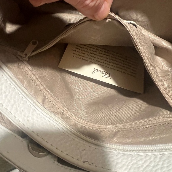 Fossil Cream Pebbled Leather Shoulder Bag | Double Strap | Neutral - Picture 4 of 14